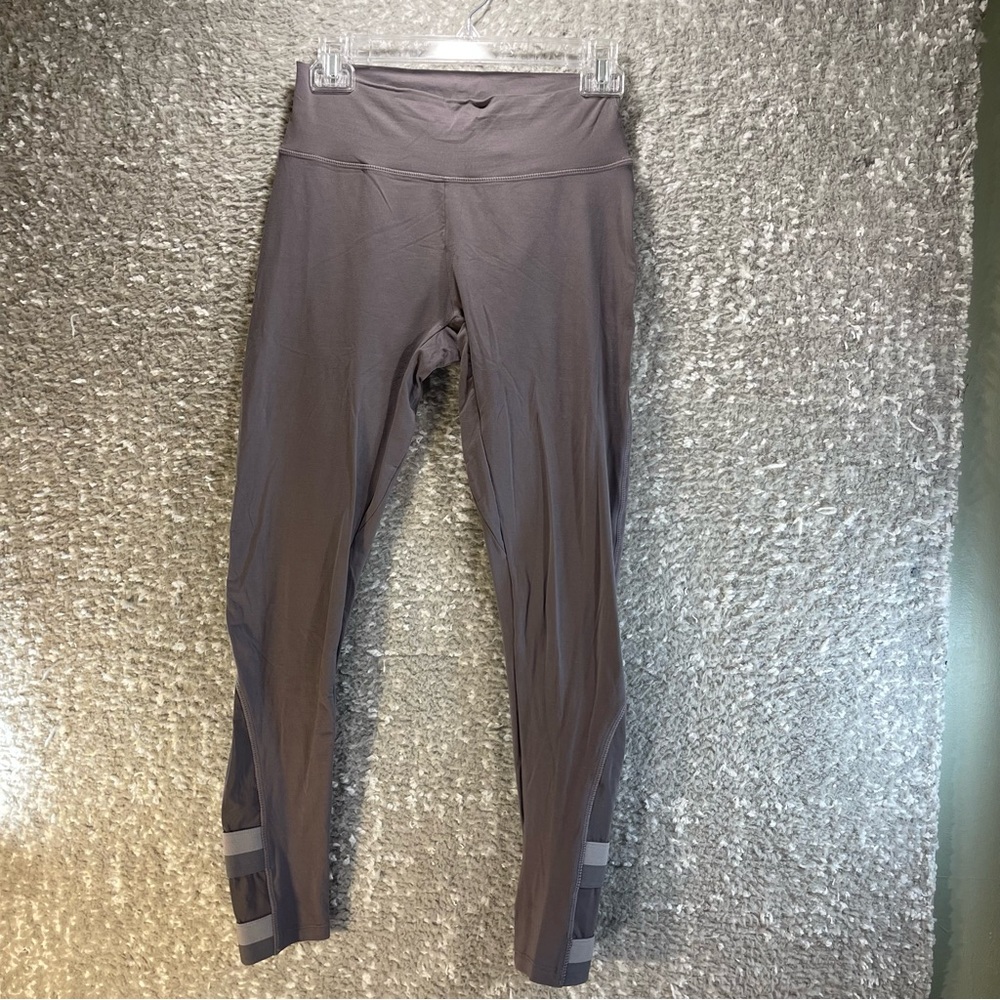 Gymshark Empower legging Medium Gray Brown Nylon Blend‎ Logo